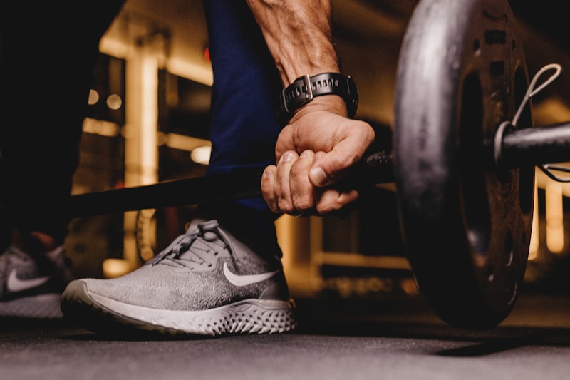 Strength training machines and cable equipment